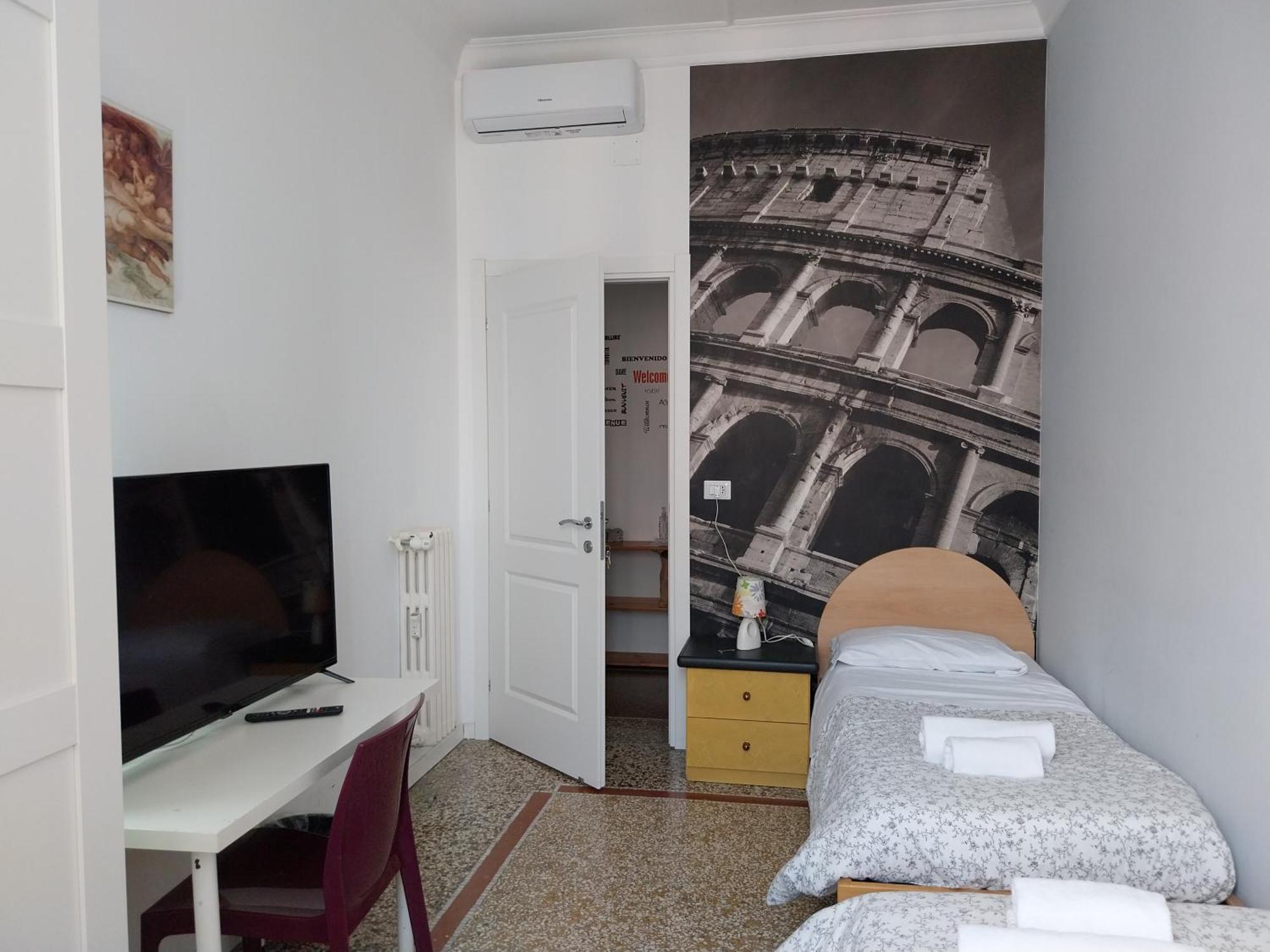 Lo Sguardo Sui Re Hotel Rome Room photo